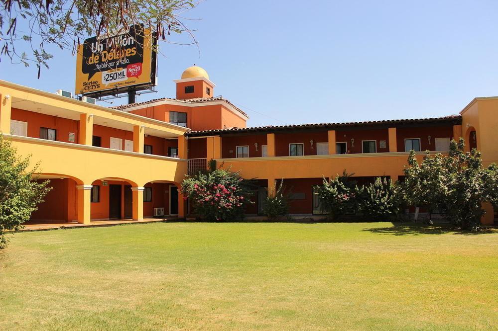Hotel Villa Del Sol Mexicali Extérieur photo